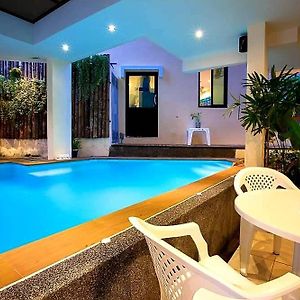 Royal Waves Hotel